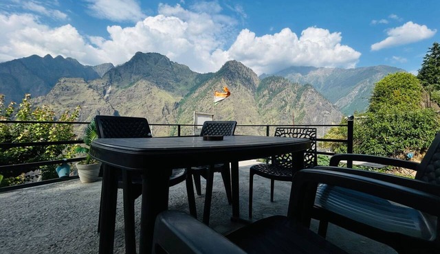 Rudra Home Stay