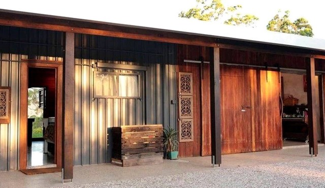 Rustic Gold Coast Cabin with Amazing Views Ideal for Glamping in Queensland