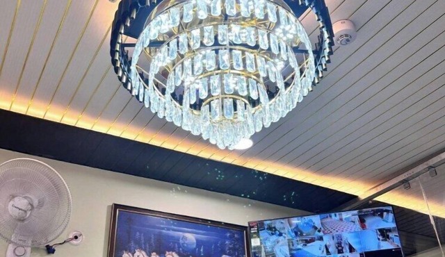 S R GUEST HOUSE