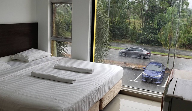 S ROSE HOTEL SEPANG