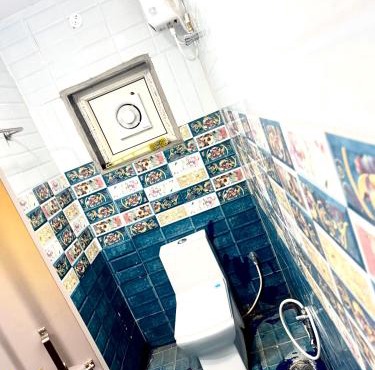 Santhosh hotel
