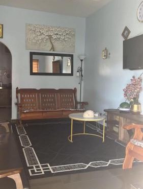 Sarah homestay