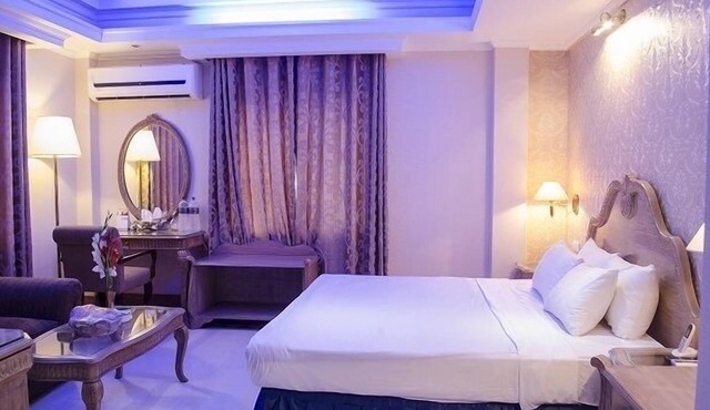 Sea Shell Hotel