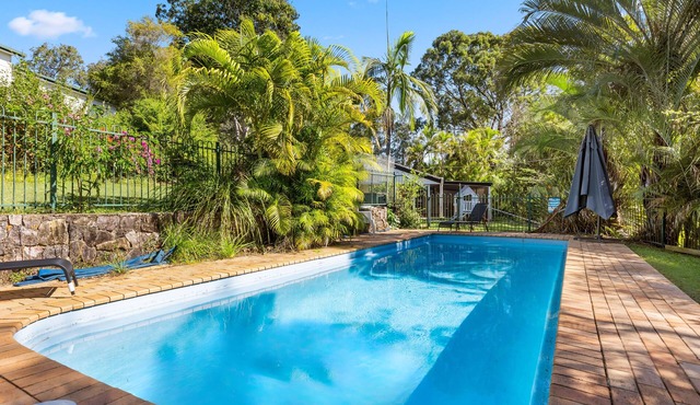 Secluded Comfort Surrounded by Nature – Just Minutes from the City in Fig Tree Pocket