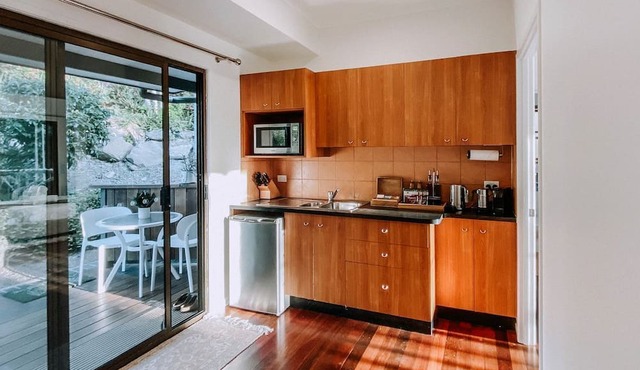 Secluded Mountain Cabin with Private Sauna & Ice-Bath Near Springbrook, Mudgeeraba, Queensland in Mudgeeraba