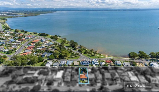 Self Contained 1 bed granny flat - walk to the water & parks