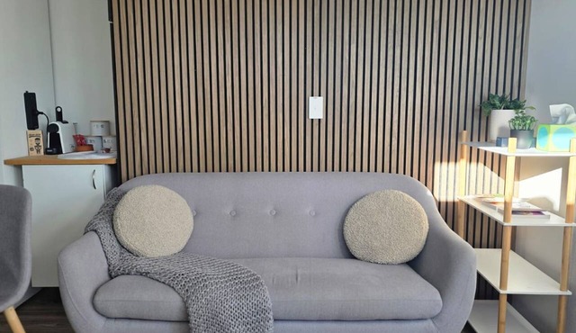 Self-Contained Studio in Kealy, Vasse – Private, Modern & Central- Vasse Apartment in Vasse