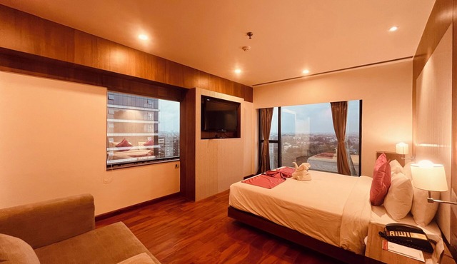 Senses Hotel in Barasat