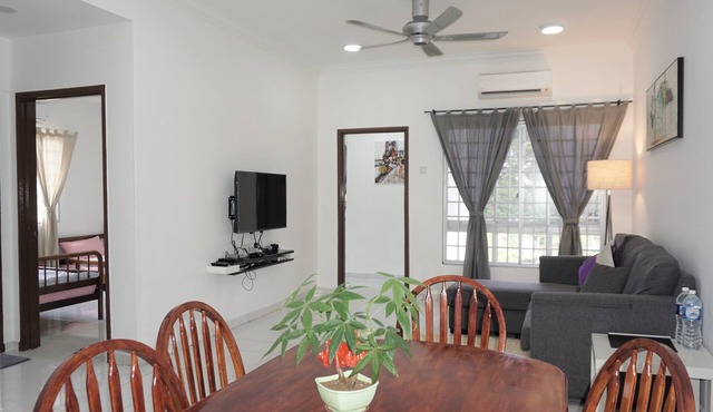 Seremban 2 Central Park 3 Bedrooms Apartment