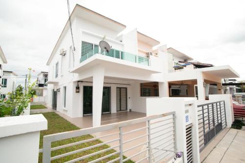 Seremban Spacious Sweet Home 15-19paxs