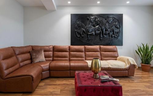 Serene Garden Home 3BHK Gr Floor West Delhi