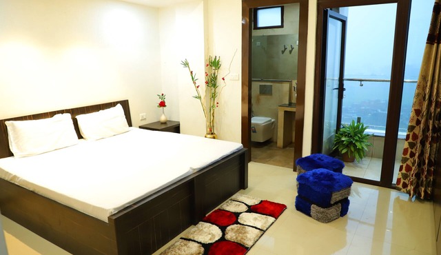 Shivoham Yoga Retreat - Spacious and Fully Equipped Apartment in Tranquil Area
