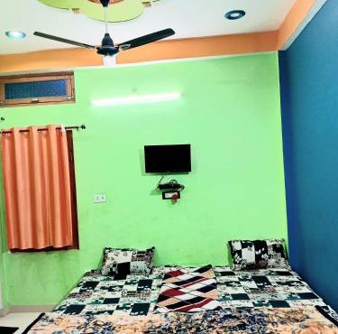 Shree Ram Home stay contact us 73172-97365