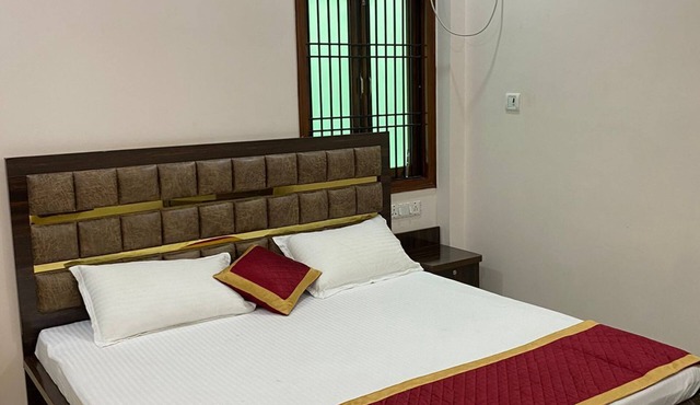 Shri Ram Paying Guest House