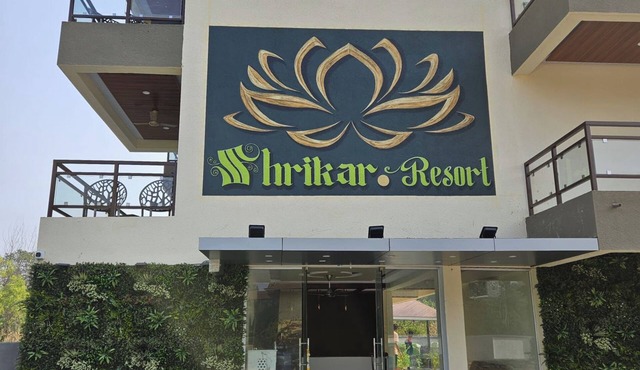 Shrikar Resort