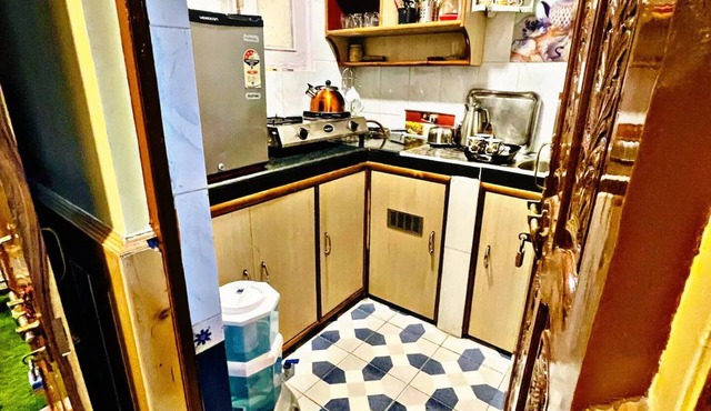 Silver Cedar BnB Sharma Niwas Near Mall Road