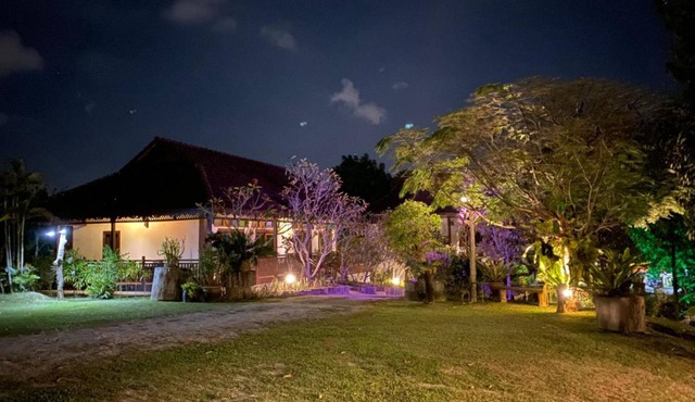 Singgahsana Villa
