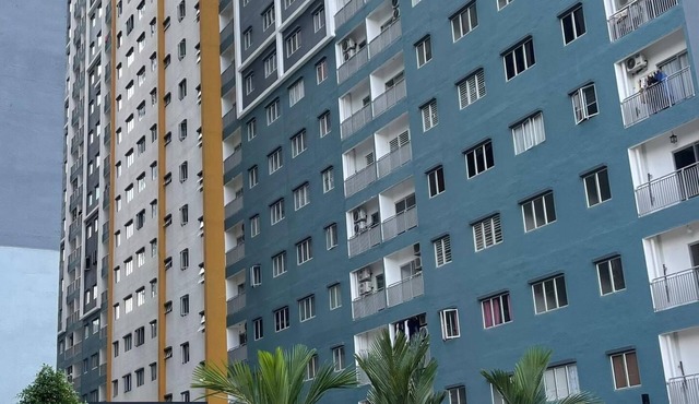 SK Homestay @ Seri Kembangan. 3R2B- Entire Room