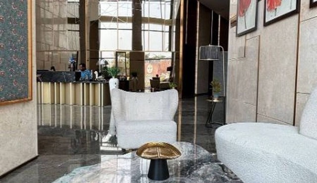 Skyline - 43rd floor river view by Luxury Heights