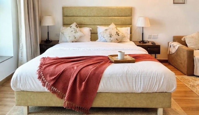 Skynest – Luxe Modern Studio in Gurugram, India
