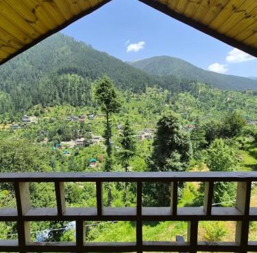 skytouch Lambri pass view Jibhi