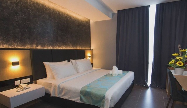 Solid Hotels in Masai