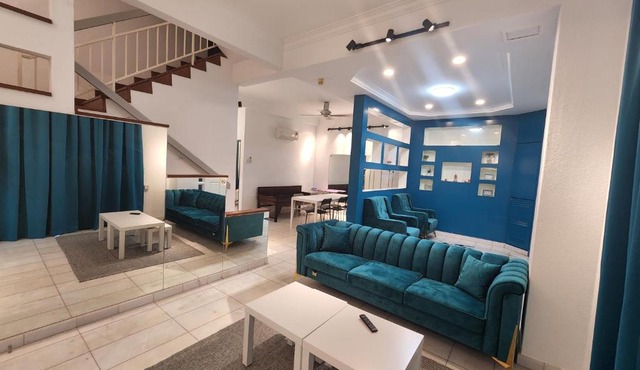 Solok Burma Vacation Home @ Gurney Penang