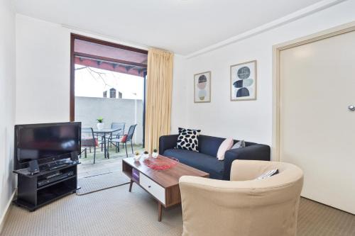 South Perth Executive Apartment in Perth
