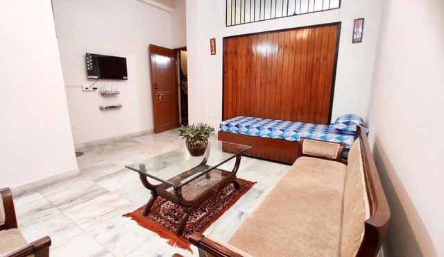 Spacious 3BHK House opp South City Mall