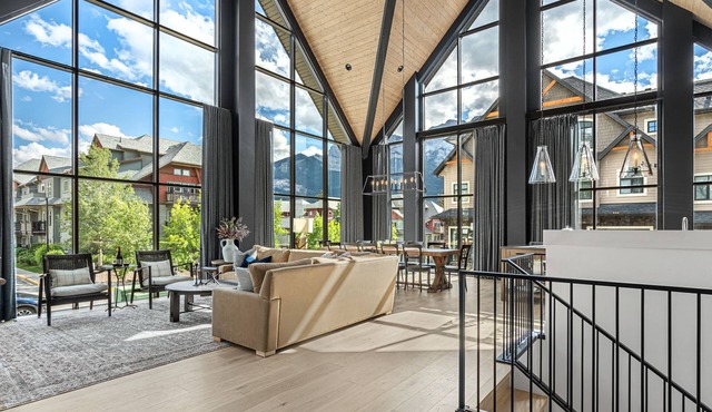 Spectacular 8-BDRM, 8-BATH Mountain Retreat! in Canmore