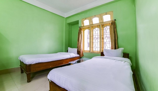 SPOT ON 62000 Hotel The Raj Palace in Bongaigaon