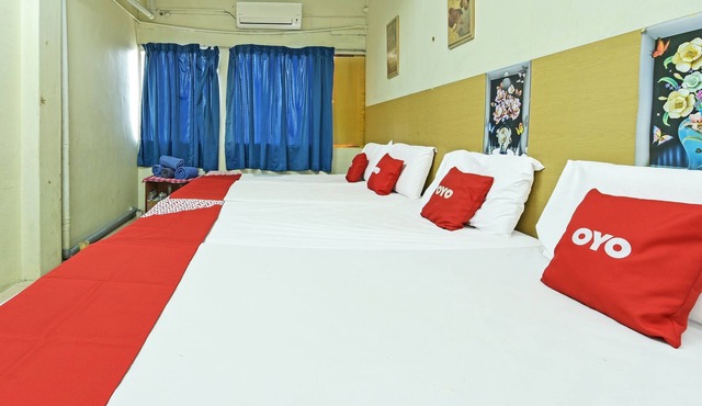 Spot On 90625 Super Green Grass Hotel
