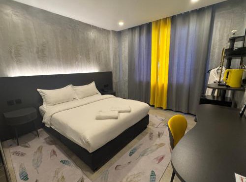 Sri Indar Hotel & Suites