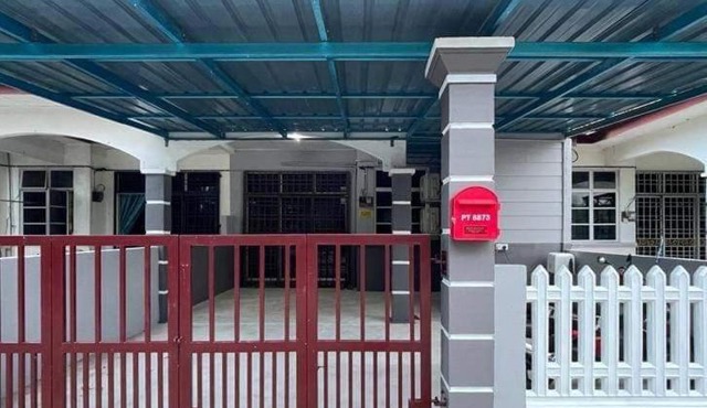 SRI TEGUH HOMESTAY