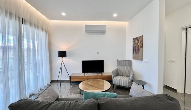 STAY Anna Residence City View Apartment 101 in Agios Athanasios