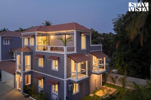 StayVista at Ekagra with Bathtub & Jacuzzi