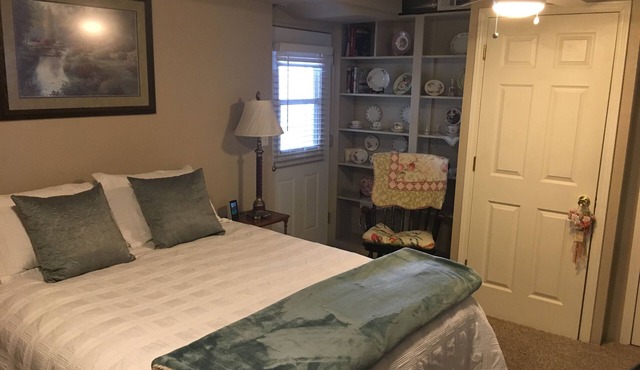 Studio apartment overlooking the Snake river in Clarkston