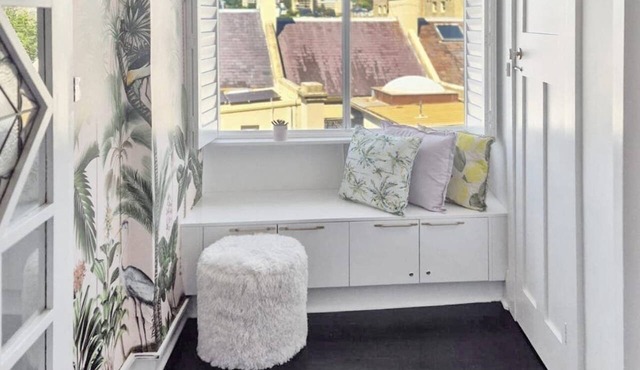 Stylish & Quiet Retro 1BR near the Harbour & CBD