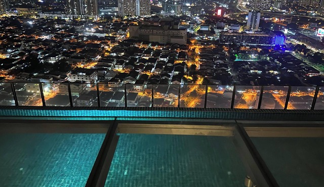 Stylish Urban Oasis