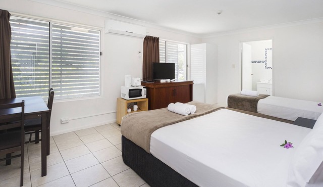 Sunshine Beach Resort