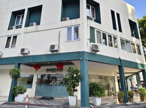 Sunstone Hotel