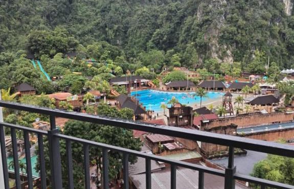Sunway Onsen 4-5pax