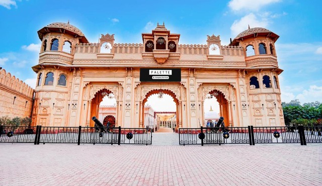Super OYO Palette Hotel and Resort LBS International Airport Formerly Banaras Kila