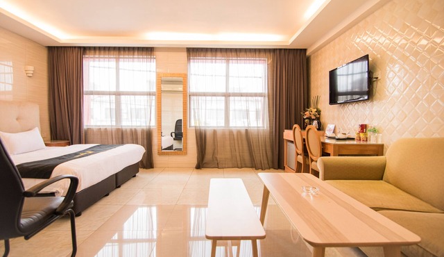 Suwara Hotel
