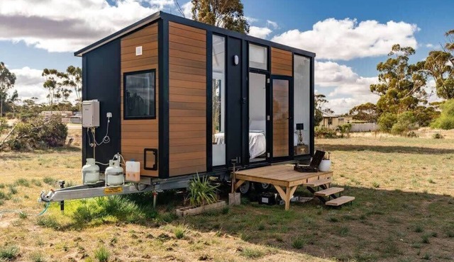 Sweet Apple Tiny House by Tiny Away