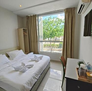 Swing & Pillows - Damansara Jaya