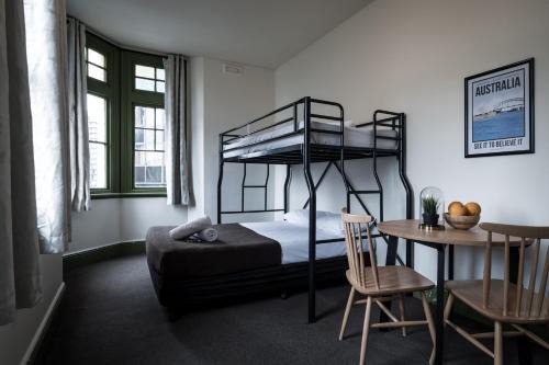 Sydney Central Inn
