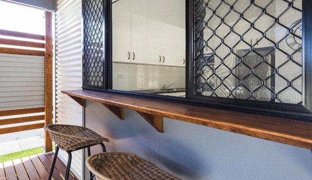 Tais Hideaway