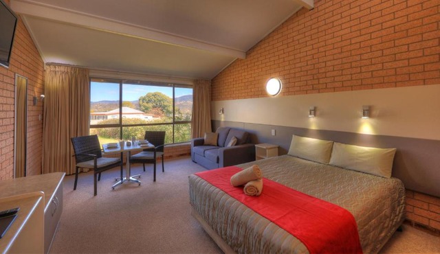 Tenterfield Motor Inn in Tenterfield