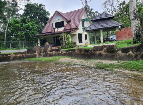 Teratak D Tuntung, Hulu Langat